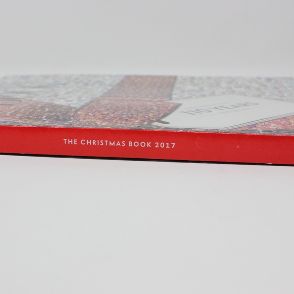 Neiman The Christmas Book 2017 Magazine Catalog - Picture 4 of 5